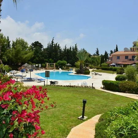 Limnaria Sunny Garden Paphos